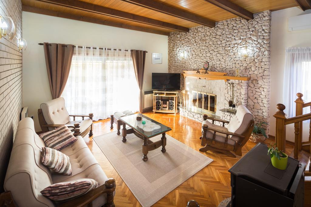 Villa Otavia ชิเบนิก ภายนอก รูปภาพ